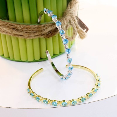 Pulsera sencilla con circones azul