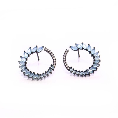 Arete espiral marquise azul