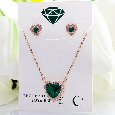Collar en forma de corazón en plata ley 925