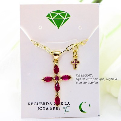 Collar con dije de cruz en covergold