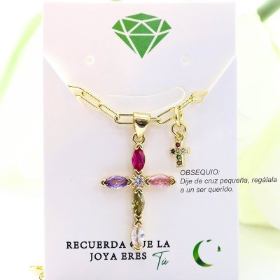 Collar con dije de cruz en covergold