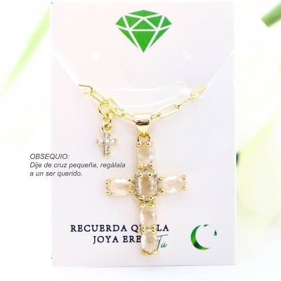 Collar con dije de cruz en covergold