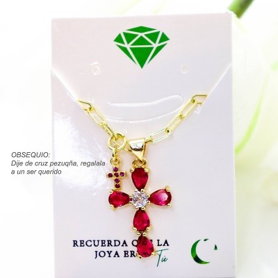 Collar con dije de cruz en covergold