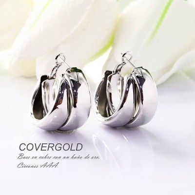 Aretes en covergold con baño en Rodio