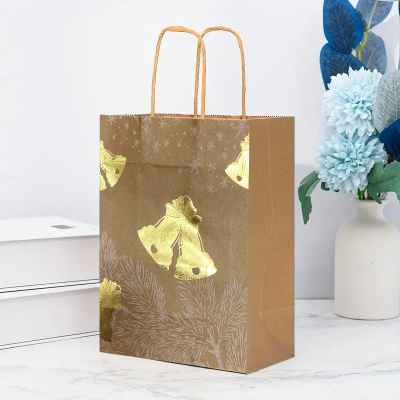 Bolsa de kraft con diseño de navidad dorados paquete x 12