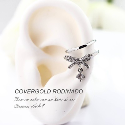 Earcuff en covergold con baño en Rodio