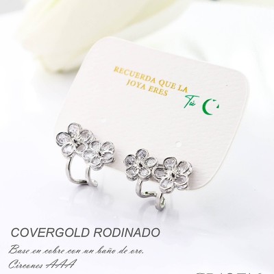 Aretes en covergold con baño en Rodio
