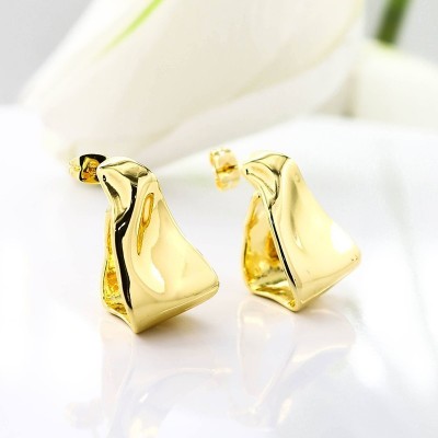 Aretes en covergold con baño en Rodio