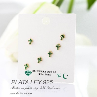 Set de aretes en plata ley 925 con baño en Rodio