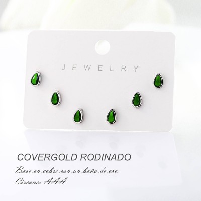 Set x 3 de aretes en covergold con baño en Rodio