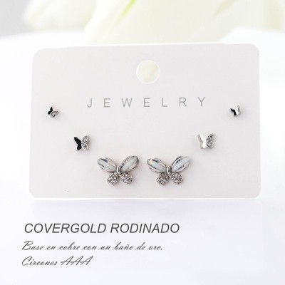 Set x 3 de aretes en covergold con baño en Rodio