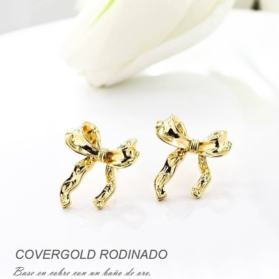 Aretes en covergold con baño en Rodio