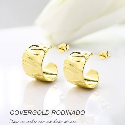 Aretes en covergold con baño en Rodio