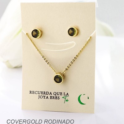 Set collar y aretes en covergold con baño en Rodio