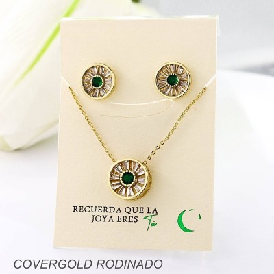 Set collar y aretes en covergold con baño en Rodio