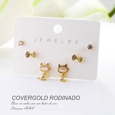 Set x 3 aretes de gato en Rodio