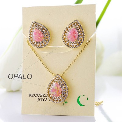 Set de aretes en covergold
