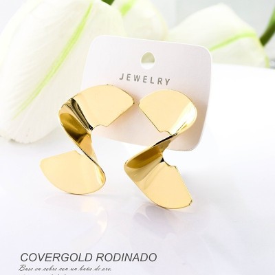 Aretes en covergold rodinado