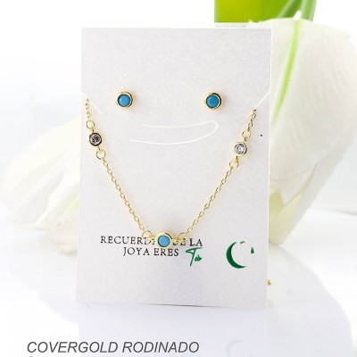 Set de aretes en covergold rodinado