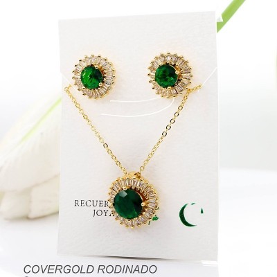 Set de aretes en covergold rodinado