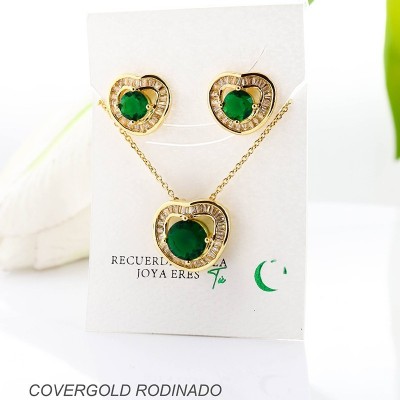 Set de aretes en covergold rodinado