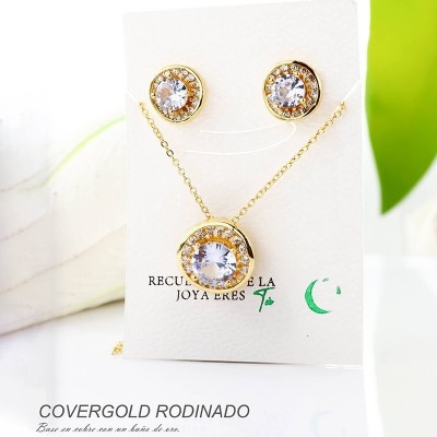Set de aretes en covergold rodinado