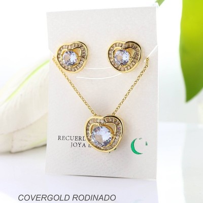 Set de aretes en covergold rodinado
